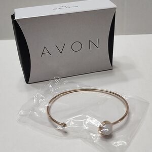 Avon Open Cuff Bracelet NWT